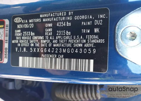 2021 Kia K5 Gt-Line z USA, uszkodzony, nr VIN 5XXG64J23MG043059